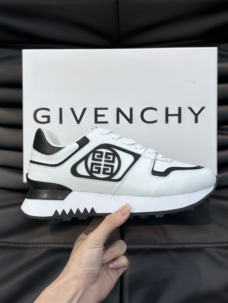 Givenchy Sneakers